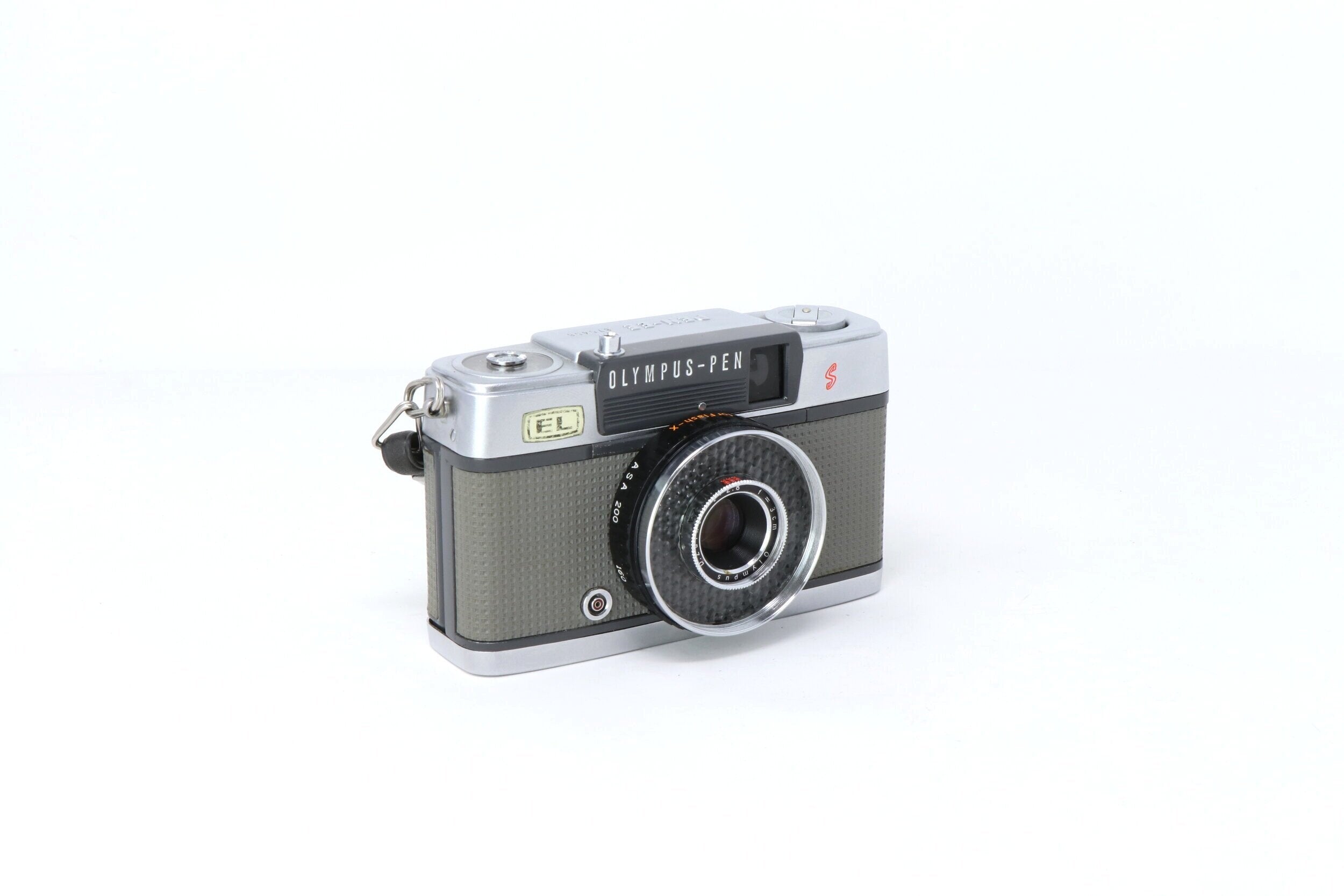 Olympus Pen EE 35mm Film Camera (1961) – Relics