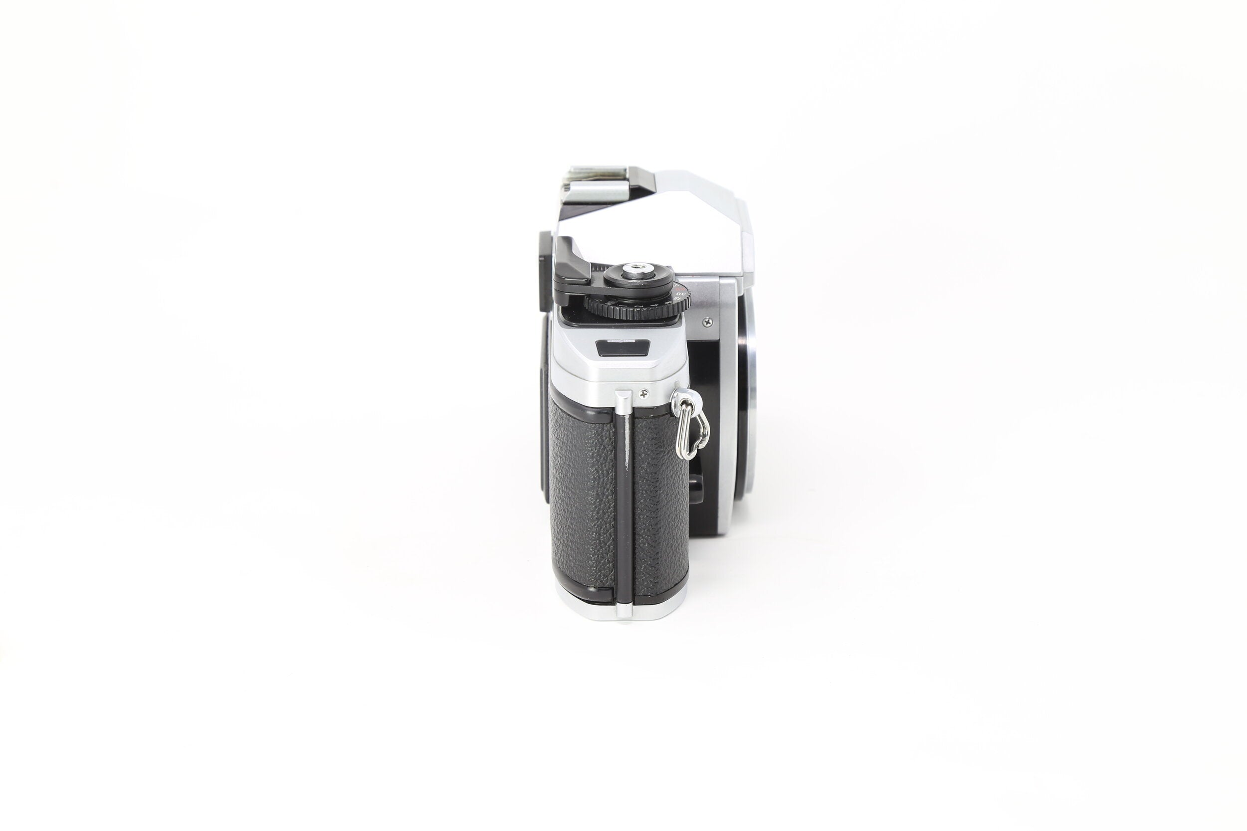 Nikon FG-20 35mm Film Camera With 50mm Lens – Relics