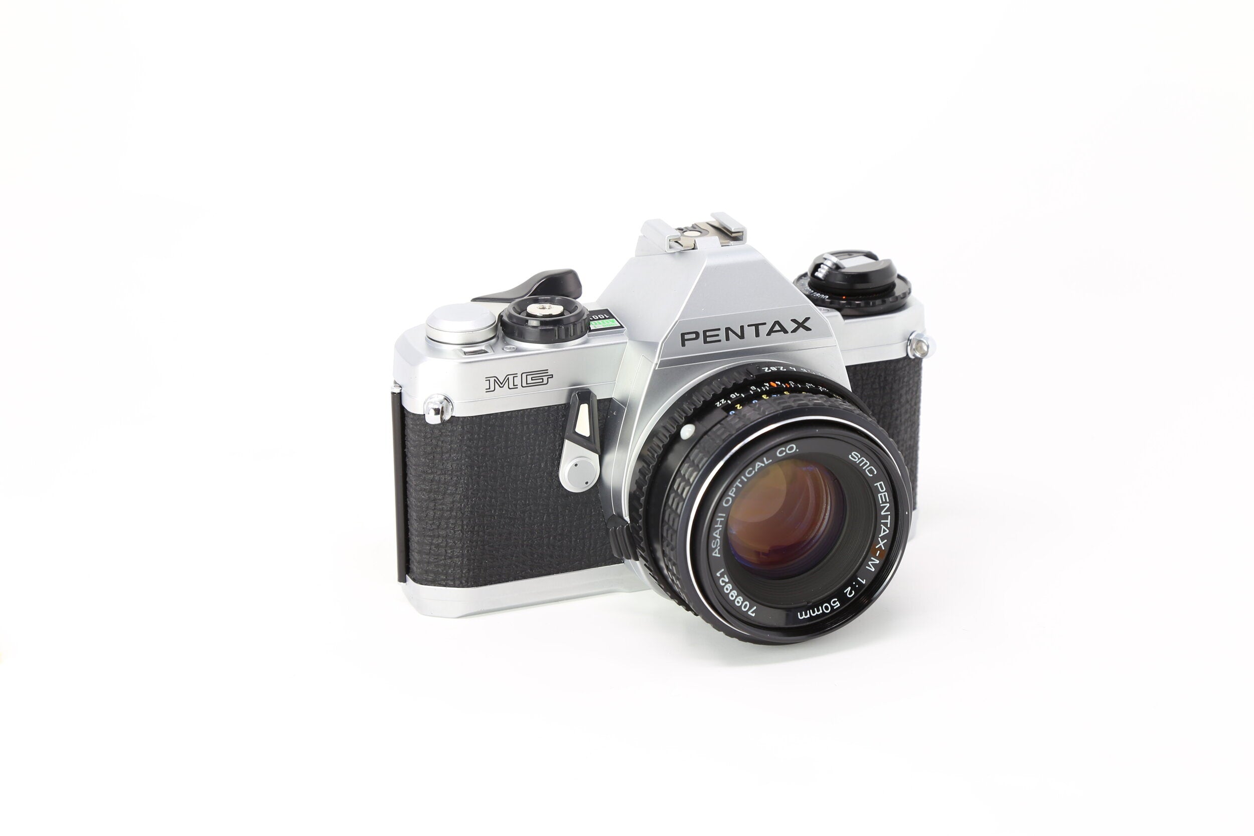 Pentax MG 35mm Film Camera with 50mm Lens – Relics