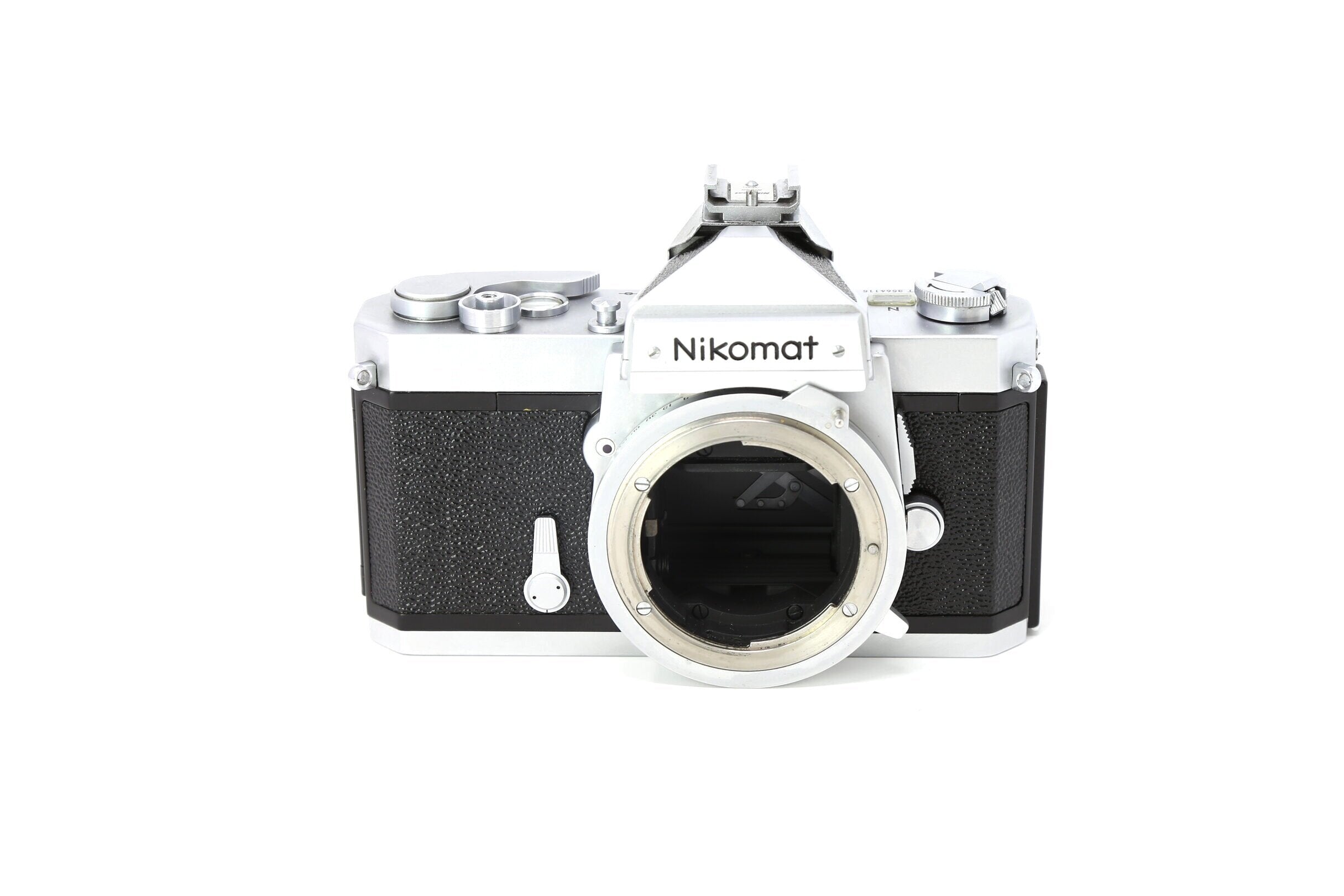 Nikon Nikkormat 35mm Film Camera with 50mm lens – Relics