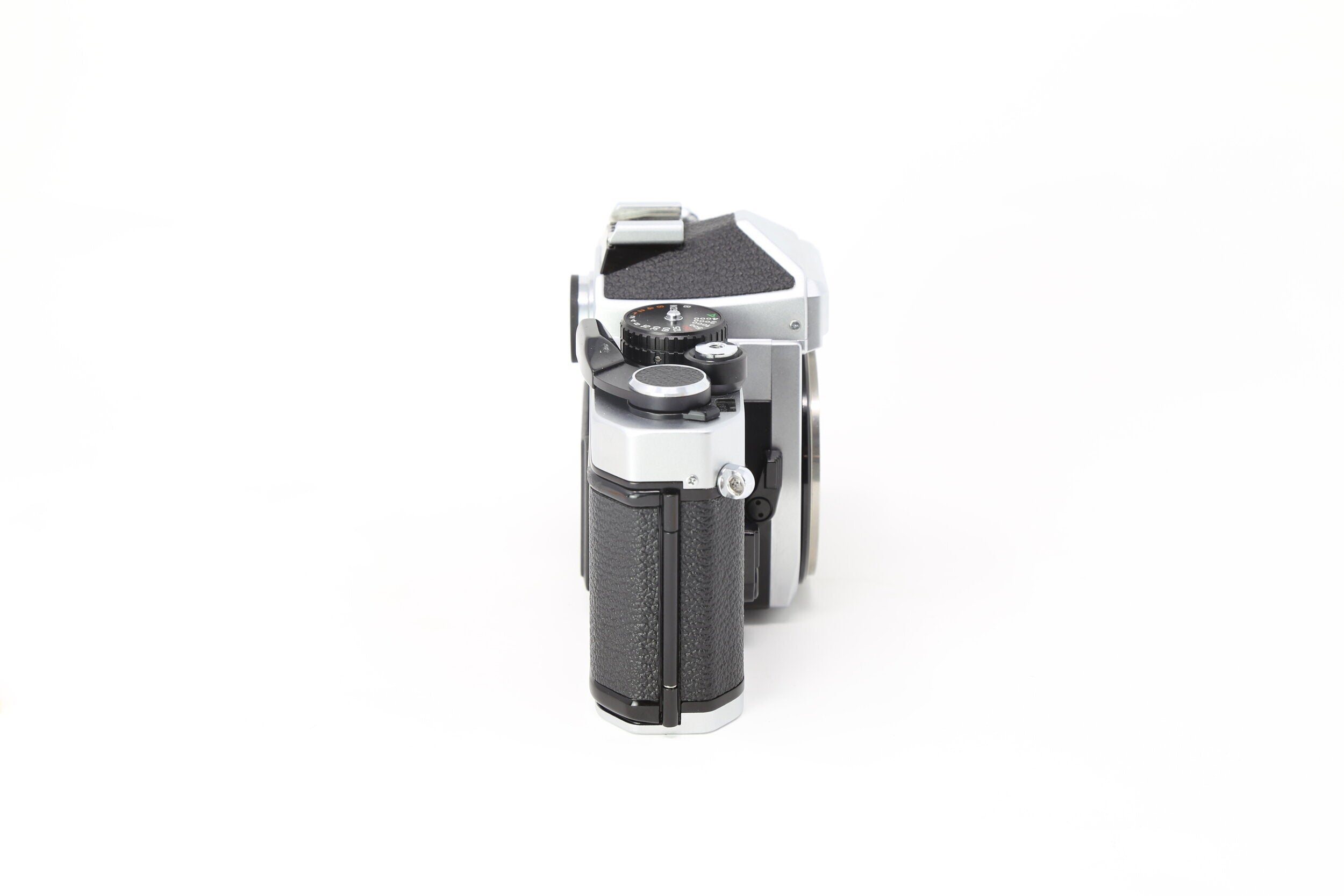 Nikon FE2 35mm Film Camera 50mm 1.8 lens – Relics