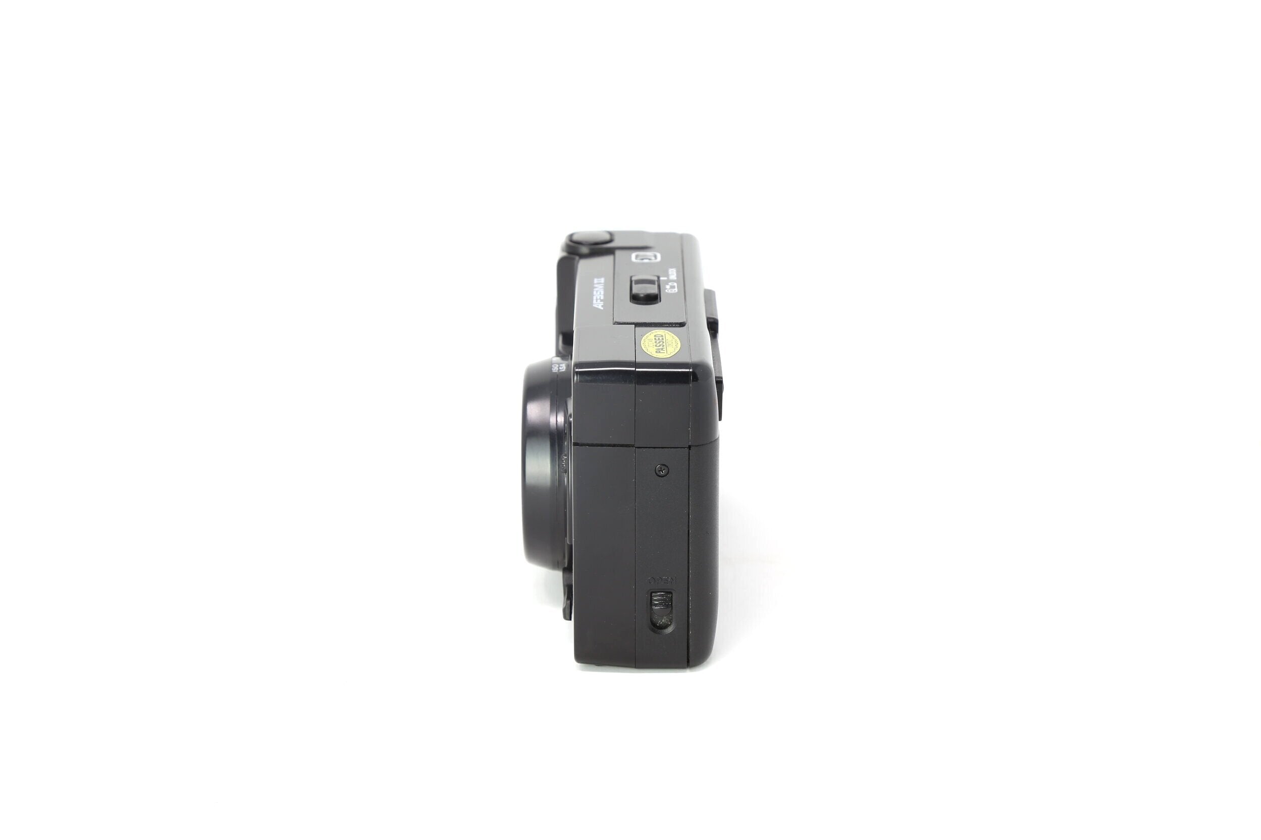 Canon AF35M II / Sure shot 35mm Film Camera (April 1983) – Relics