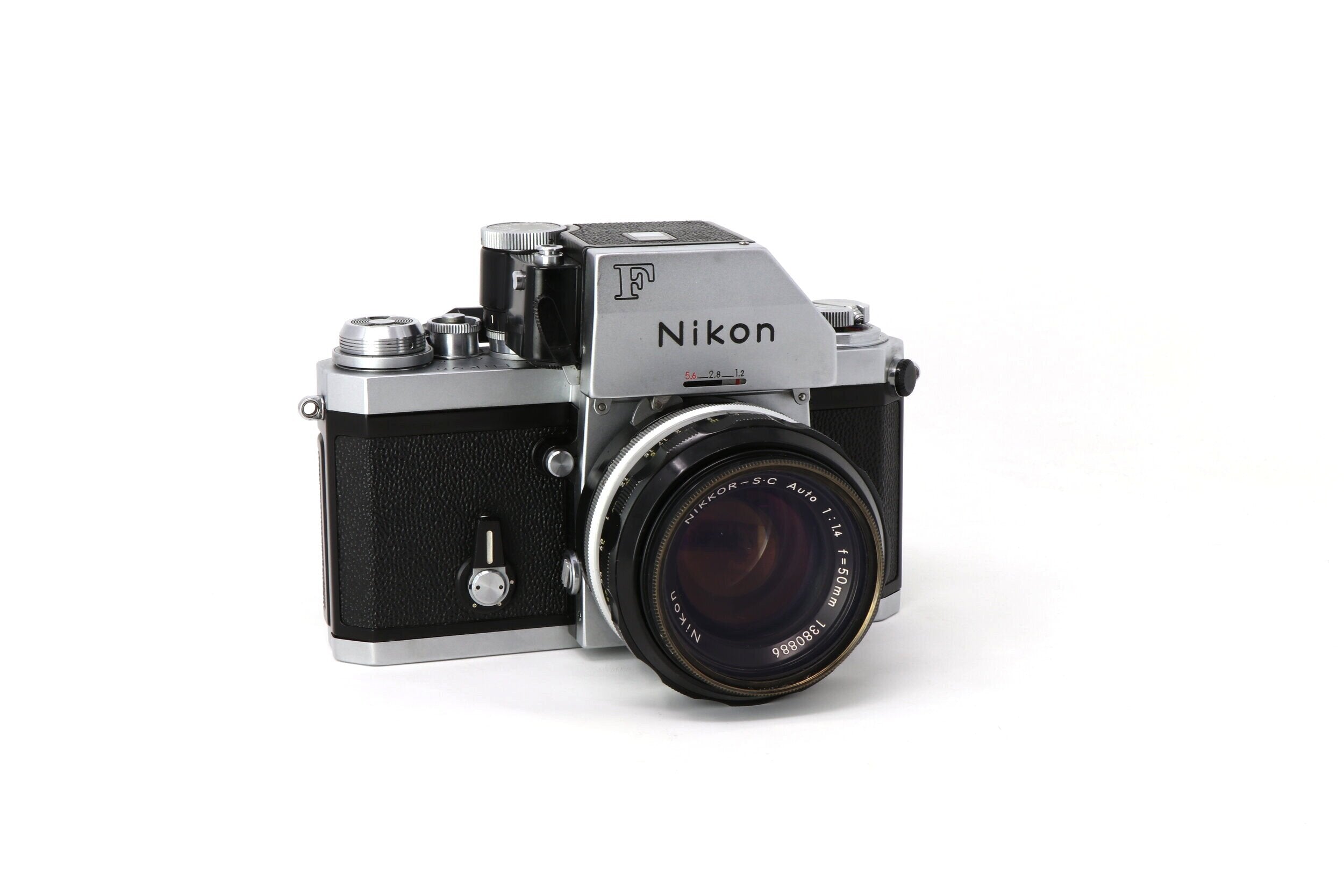 Nikon F 35mm Film Camera with 50mm lens – Relics