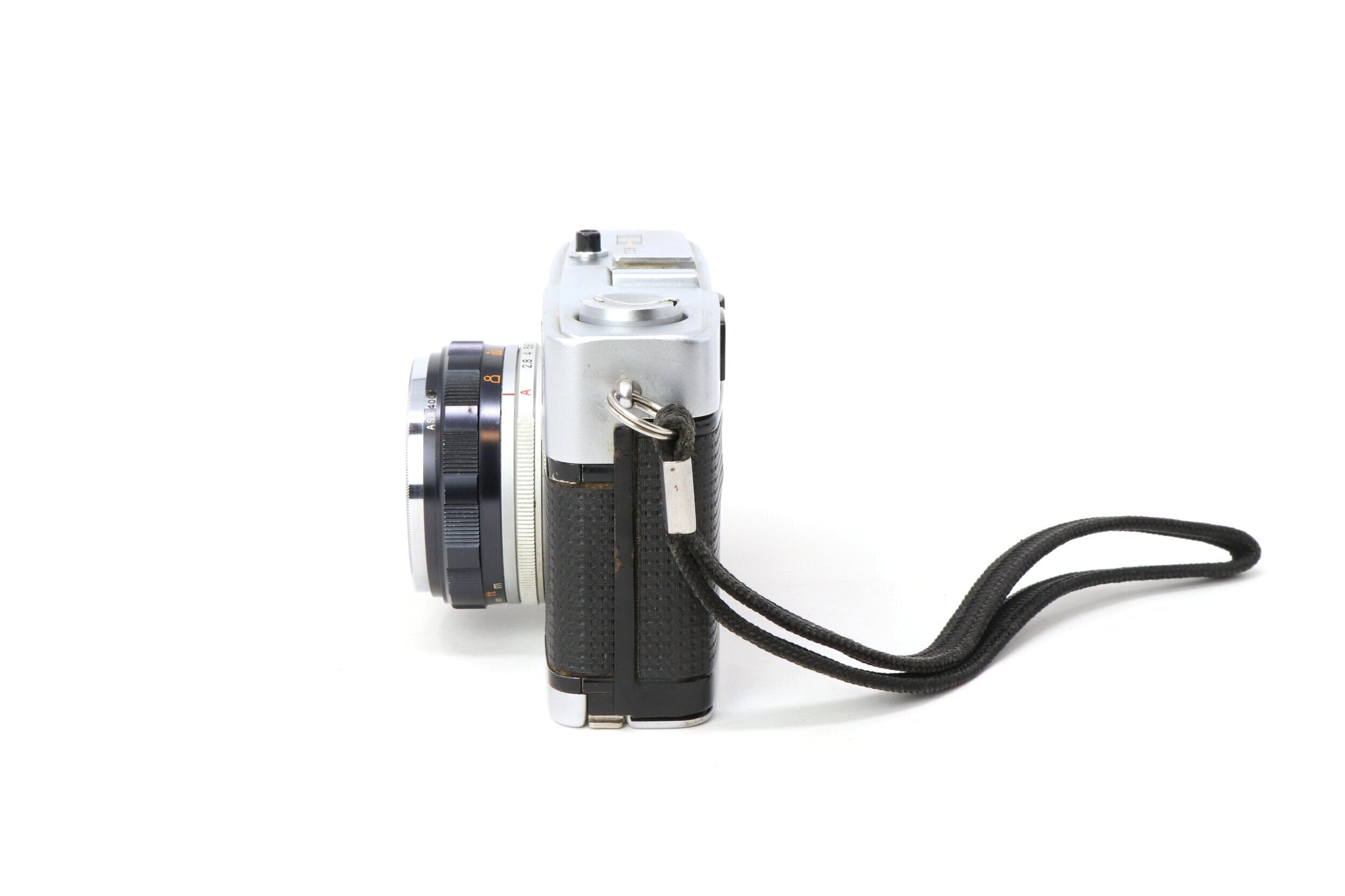 Olympus Trip 35 35mm Film Camera [1967] – Relics