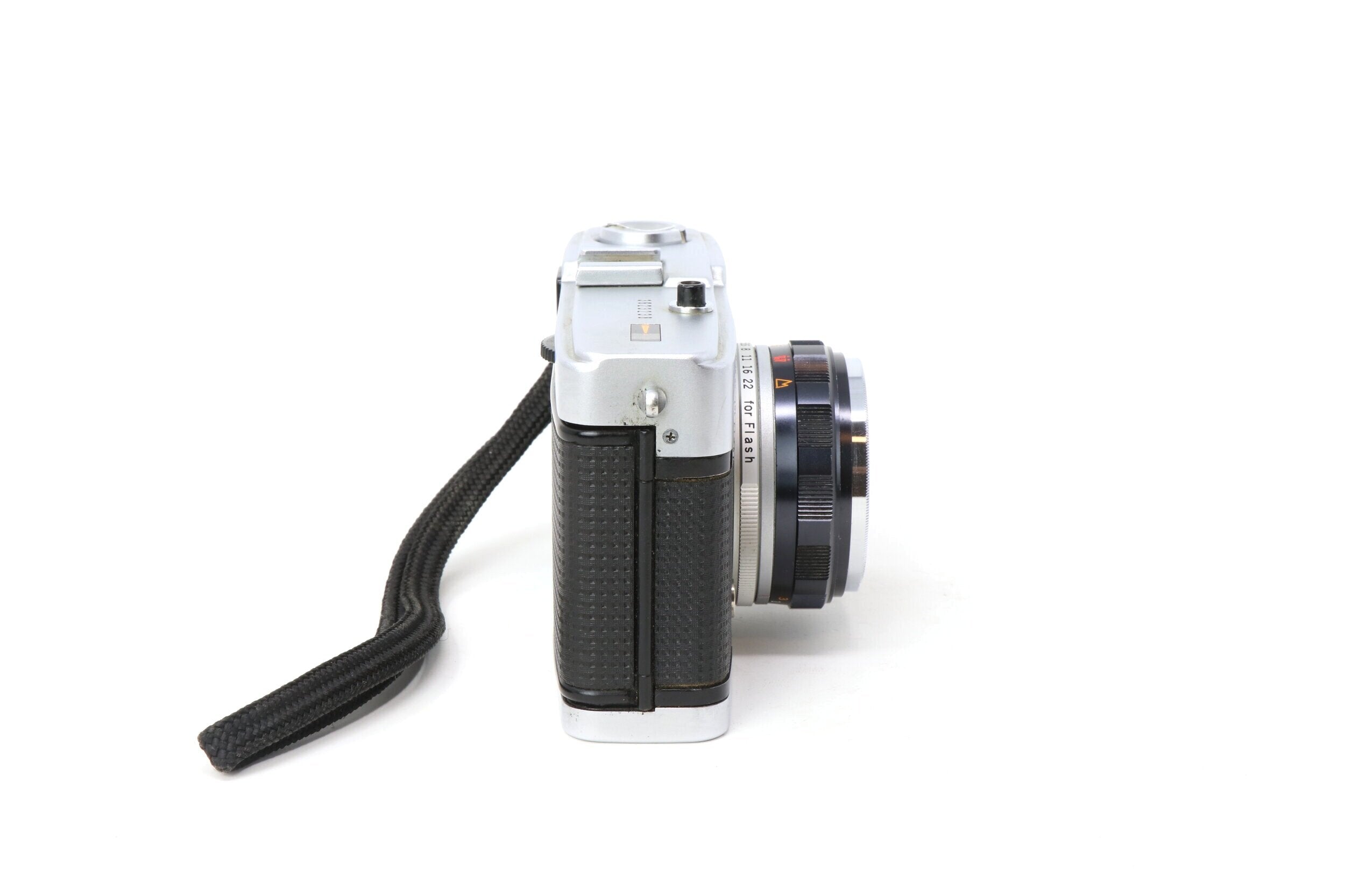 Olympus Trip 35 35mm Film Camera [1967] – Relics